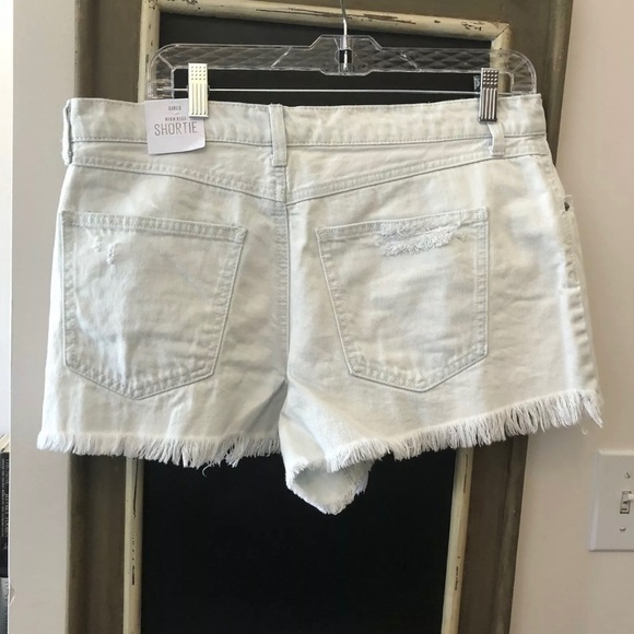 Rue21 High Rise Shortie - Picture 6 of 10